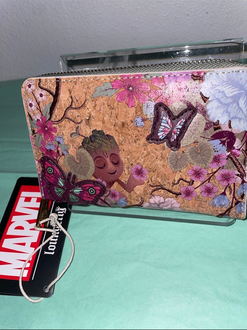 Loungefly Disney Marvel Guardians of the Galaxy Baby Groot Floral Cork Wallet - Picture 3 of 4